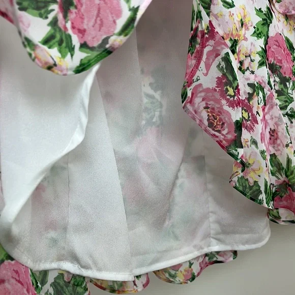 NWT Wayf women’s floral Lira midi Dress. Size Medium - Picture 6 of 12